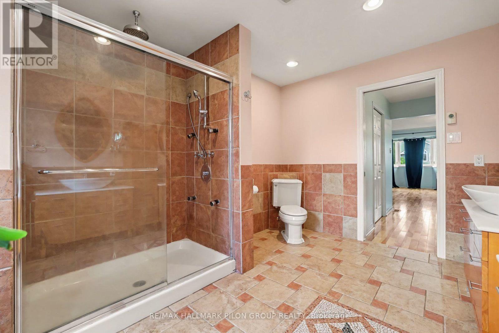 182 Twyford Street, Ottawa, Ontario  K1V 0V8 - Photo 16 - X13662014