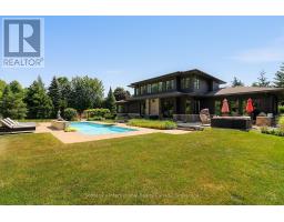 4 HOLLY COURT, Collingwood, Ontario