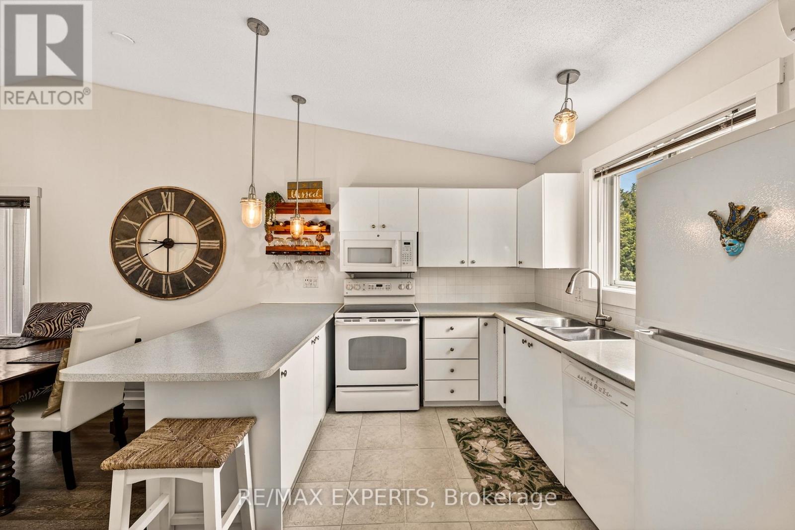 416 - 14 Dawson Drive, Collingwood, Ontario L9Y 5B4 - Photo 11 - S13221790