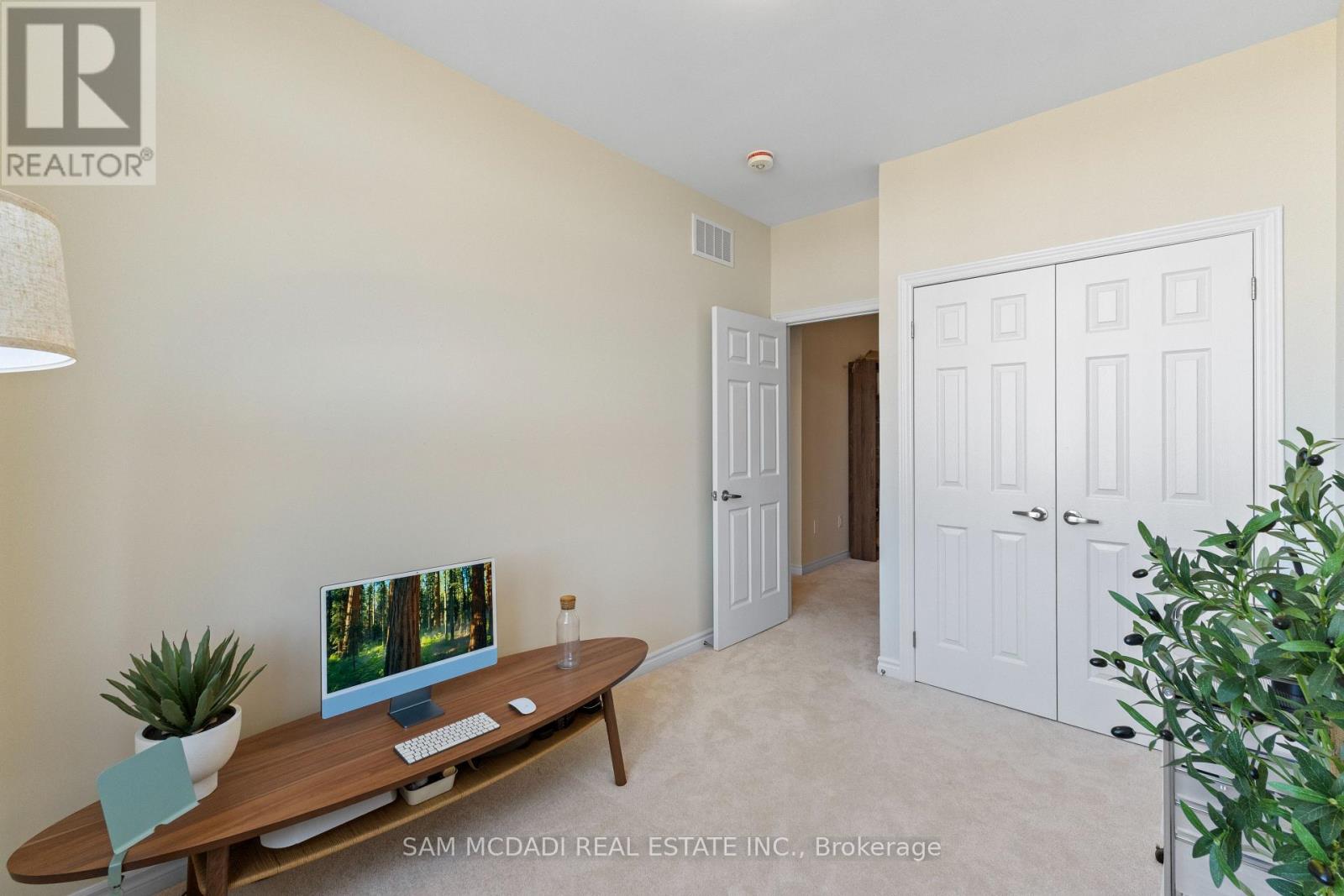 2076 Coppenwood Common, Burlington, Ontario L7P 0V8 - Photo 13 - W13657164