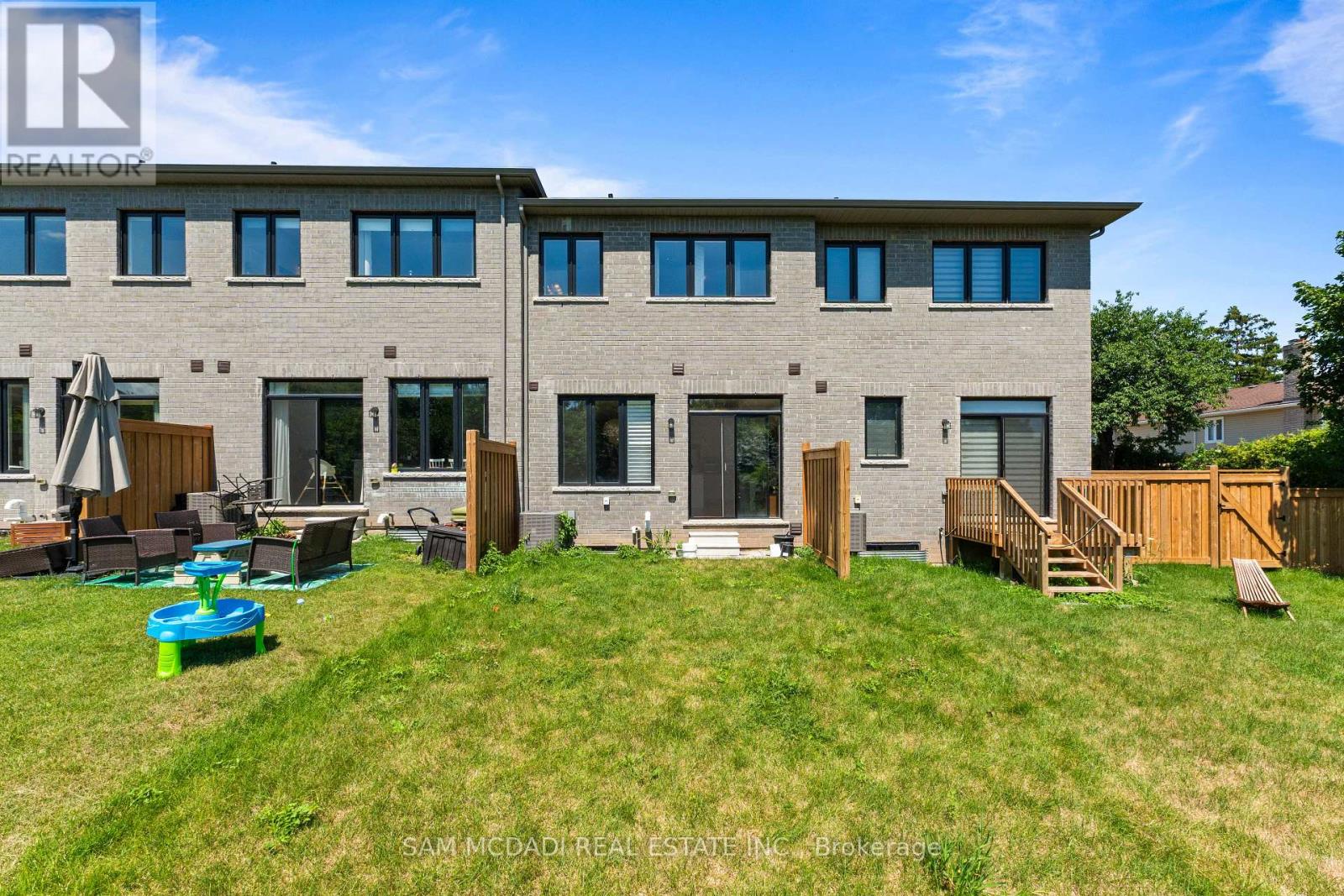 2076 Coppenwood Common, Burlington, Ontario L7P 0V8 - Photo 20 - W13657164