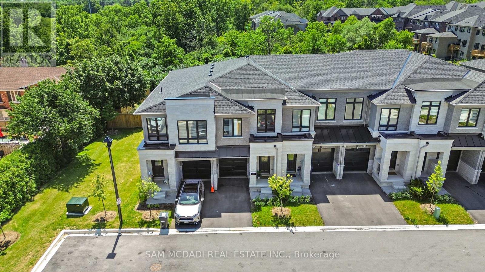 2076 Coppenwood Common, Burlington, Ontario L7P 0V8 - Photo 18 - W13657164