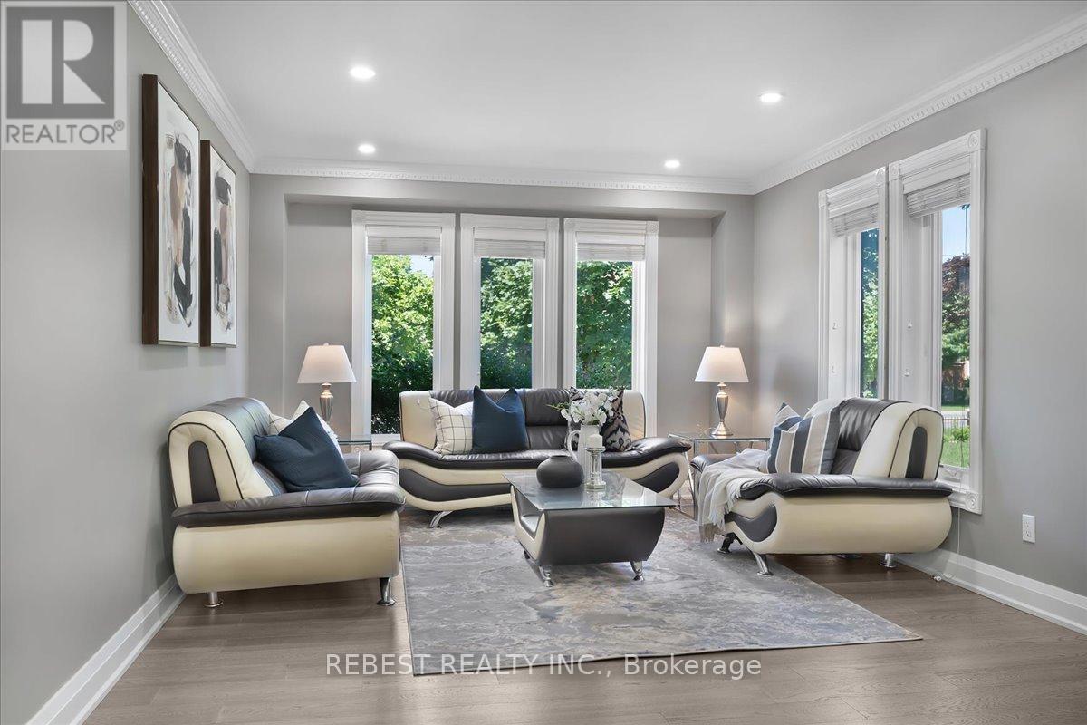 5090 Mississauga Road, Mississauga, Ontario  L5M 4Y2 - Photo 10 - W13661950