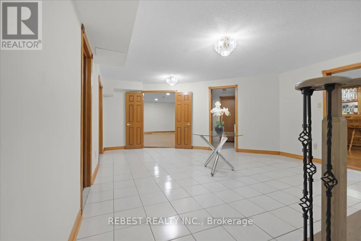 5090 Mississauga Road, Mississauga, Ontario  L5M 4Y2 - Photo 37 - W13661950