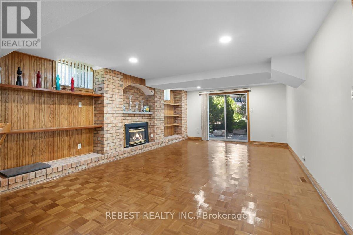 5090 Mississauga Road, Mississauga, Ontario  L5M 4Y2 - Photo 41 - W13661950
