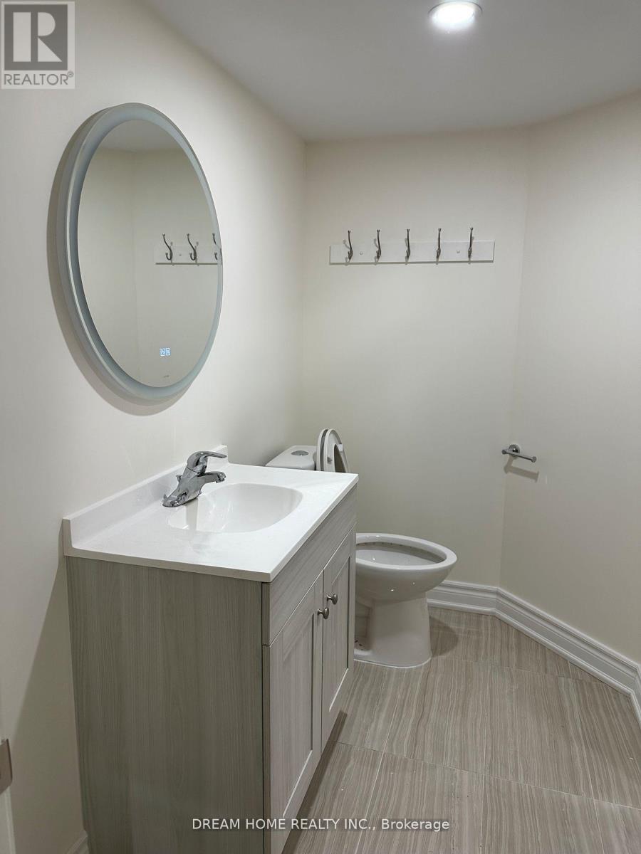 Lower - 3269 Magwood Road, Mississauga, Ontario L5L 5G6 - Photo 5 - W13661966