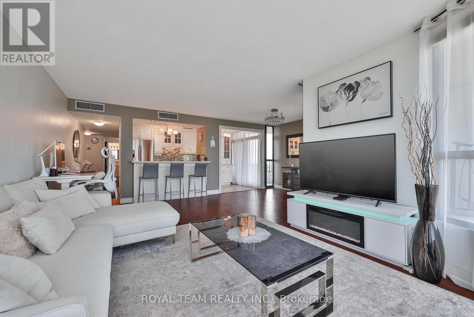 2004 - 1333 Bloor Street, Mississauga, Ontario  L4Y 3T6 - Photo 10 - W13662016