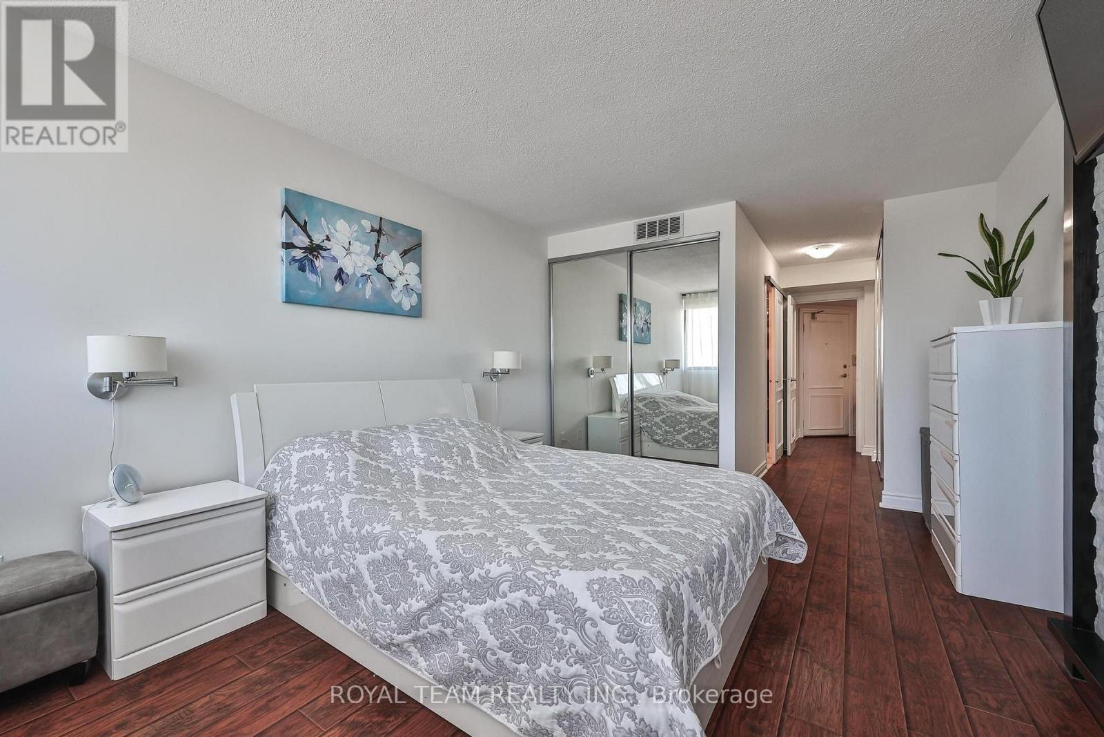2004 - 1333 Bloor Street, Mississauga, Ontario  L4Y 3T6 - Photo 20 - W13662016