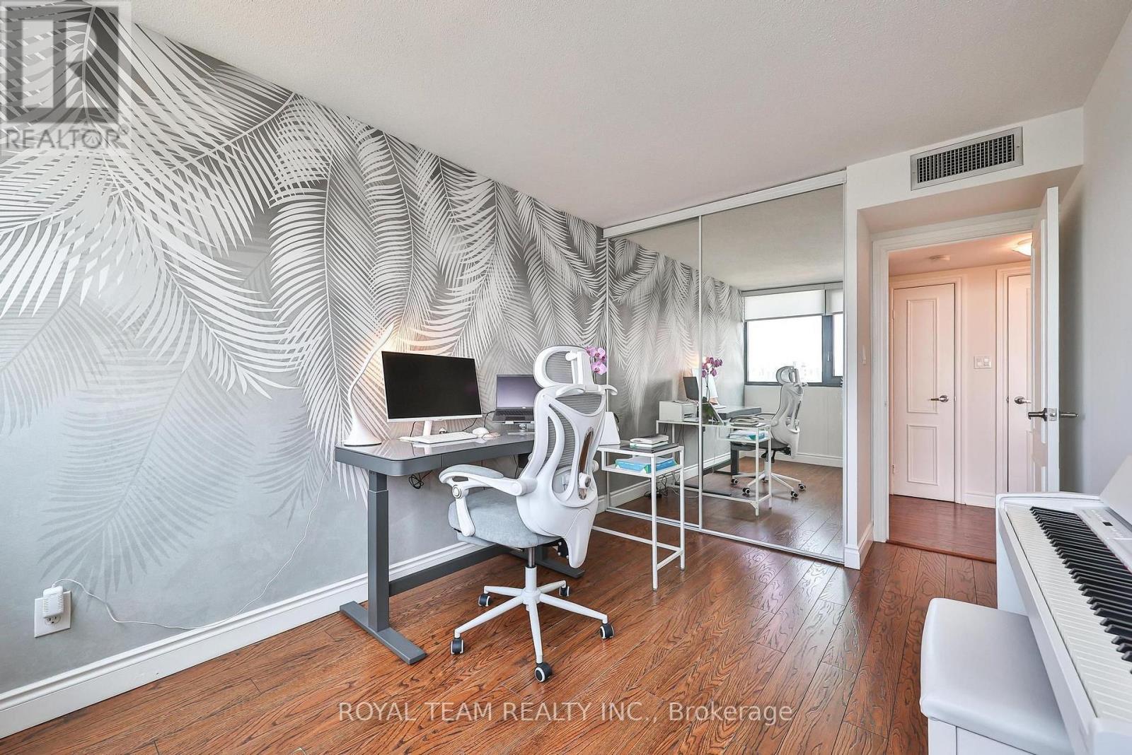 2004 - 1333 Bloor Street, Mississauga, Ontario  L4Y 3T6 - Photo 26 - W13662016