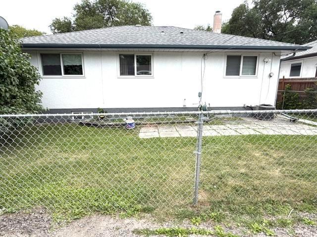 945 Munroe Avenue, Winnipeg, Manitoba R3K 1J4 - Photo 20 - 202620039
