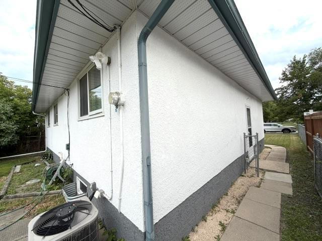 945 Munroe Avenue, Winnipeg, Manitoba R3K 1J4 - Photo 23 - 202620039