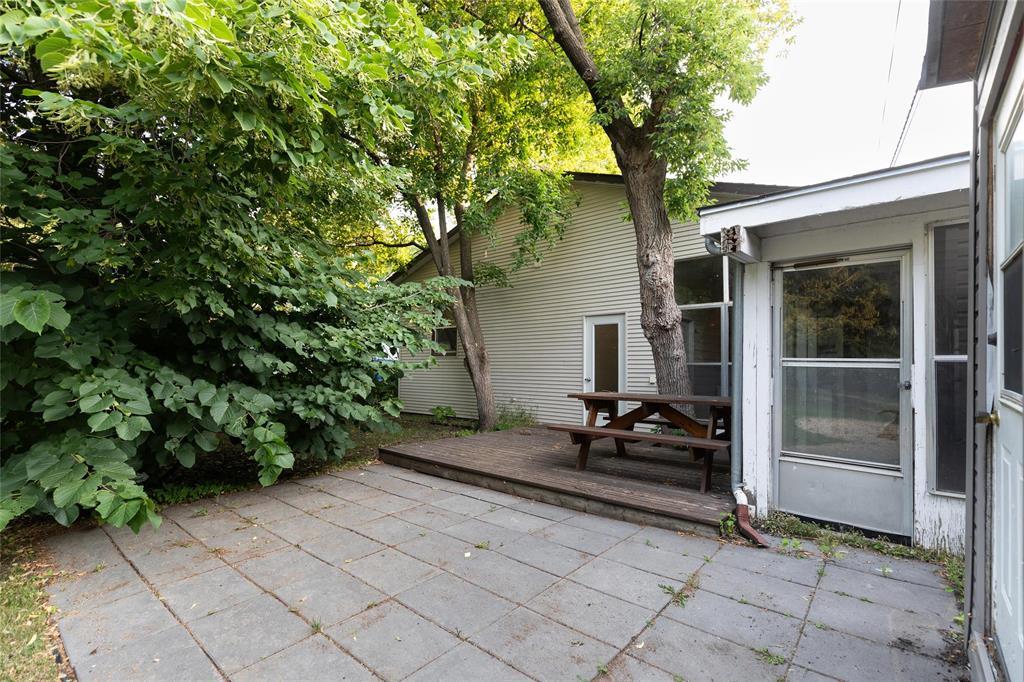 198 Home Street, Steinbach, Manitoba  R5G 0E5 - Photo 26 - 202620001