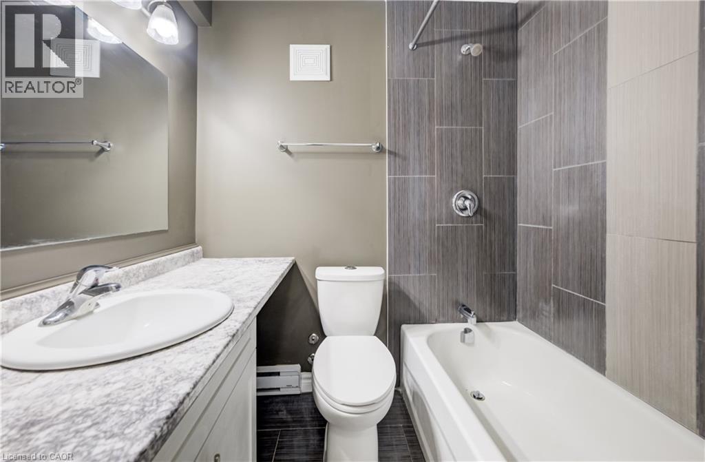 317 Erb Street W Unit# 11, Waterloo, Ontario  N2L 1W4 - Photo 10 - 40854829