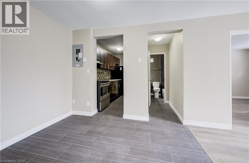 317 Erb Street W Unit# 11, Waterloo, Ontario  N2L 1W4 - Photo 8 - 40854829
