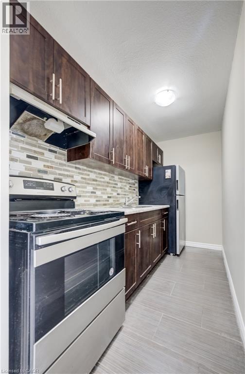 317 Erb Street W Unit# 11, Waterloo, Ontario  N2L 1W4 - Photo 9 - 40854829