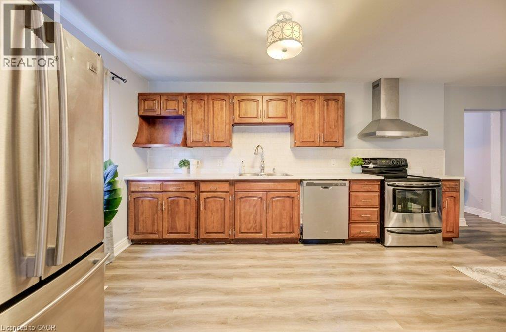 38 Rose Avenue, Brantford, Ontario  N3S 2M2 - Photo 5 - 40853833
