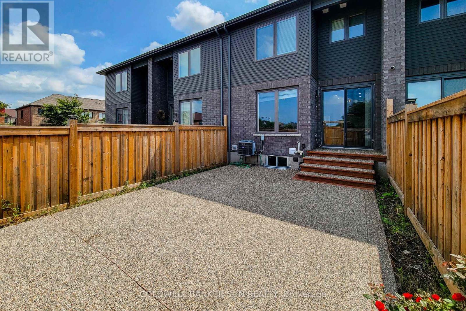 8 Bedrock Drive, Hamilton, Ontario  L8J 0K6 - Photo 48 - X13662074