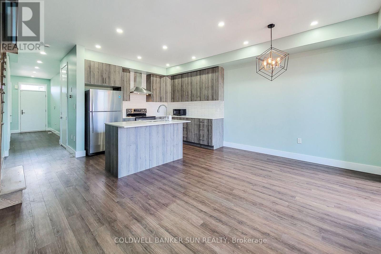 8 Bedrock Drive, Hamilton, Ontario  L8J 0K6 - Photo 7 - X13662074
