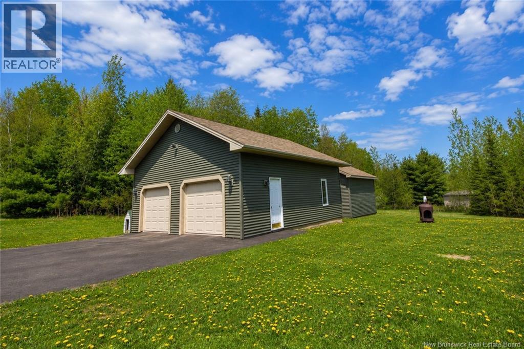 76 Daniel Drive, Irishtown, New Brunswick  E1H 0B4 - Photo 4 - NB140126