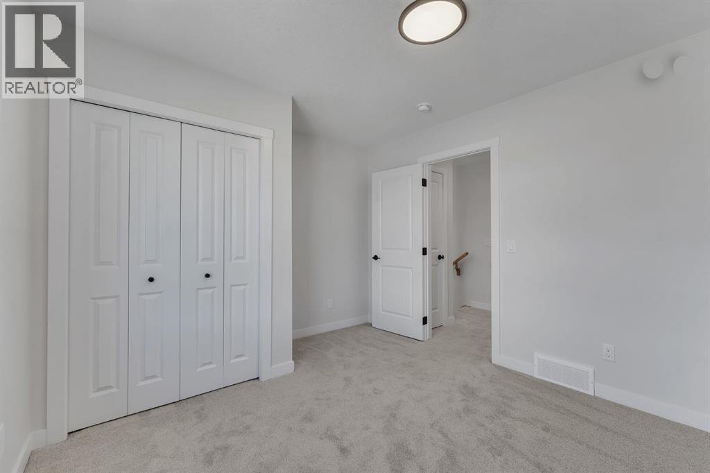 351 Fireside Drive, Cochrane, Alberta  T4C 3J1 - Photo 27 - A2254442