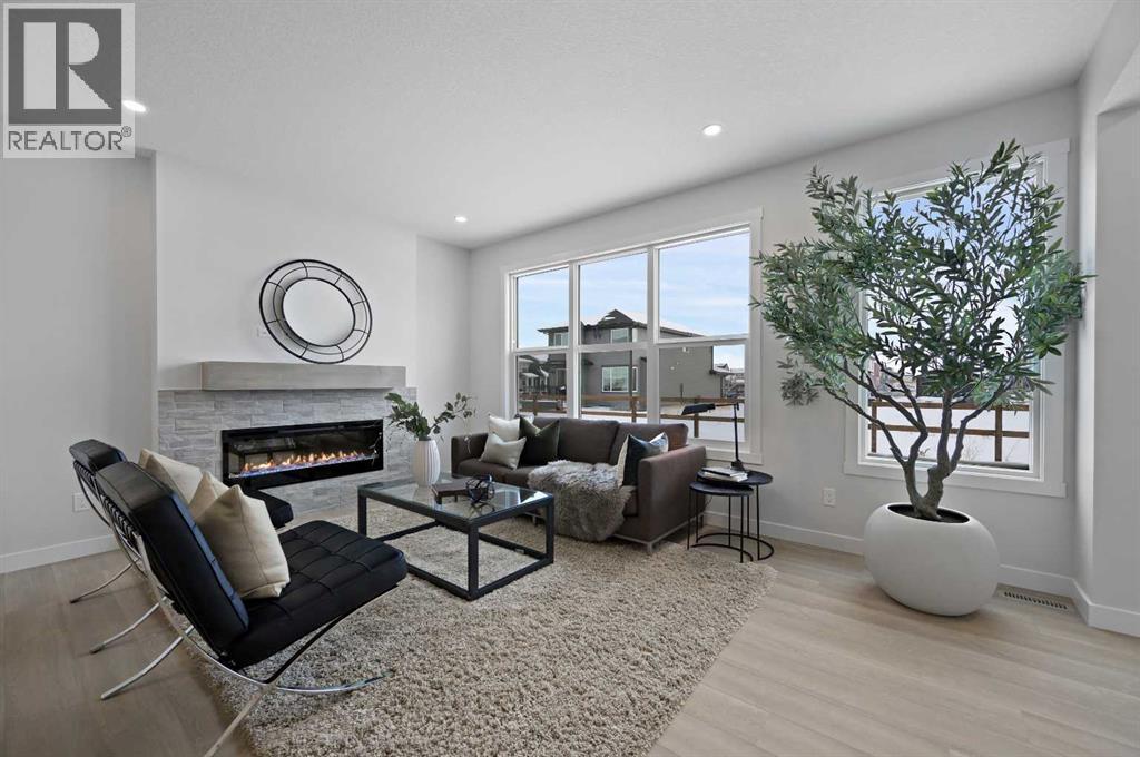 15 Fireside Common, Cochrane, Alberta