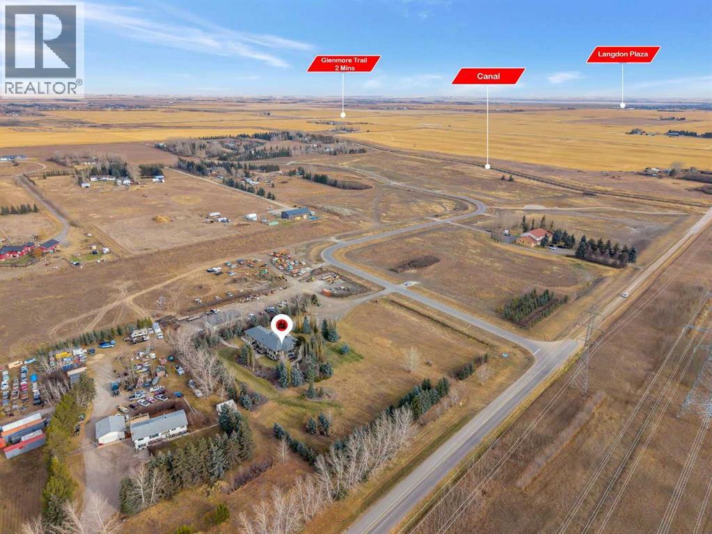 3 Canal Estate Boulevard, Rural Rocky View County, Alberta  T1X 0H6 - Photo 2 - A2315475