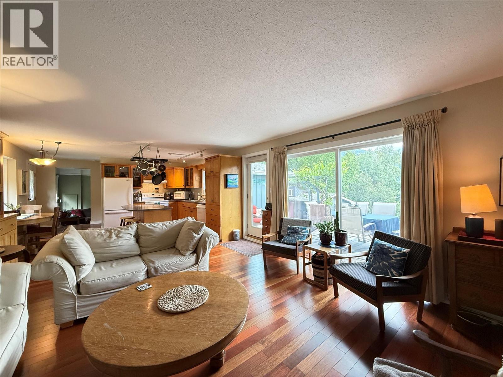 3834 Woodcrest Road, Bonnington, British Columbia V0G 2G3 - Photo 6 - 10397242