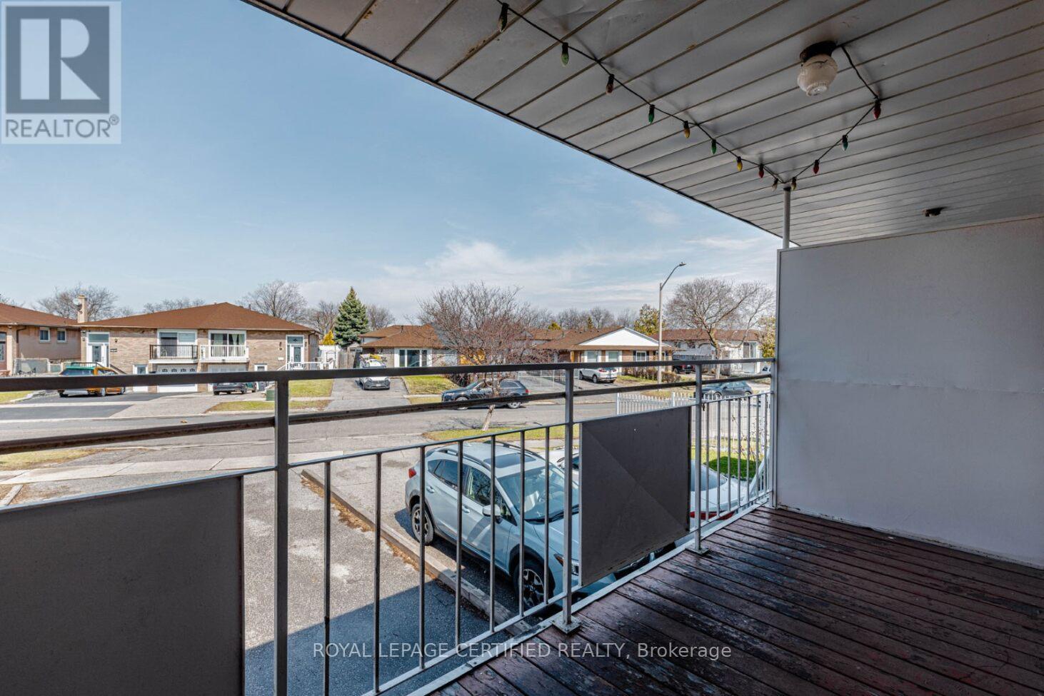 7256 Lancaster Avenue S, Mississauga, Ontario  L4T 2L6 - Photo 29 - W12983112