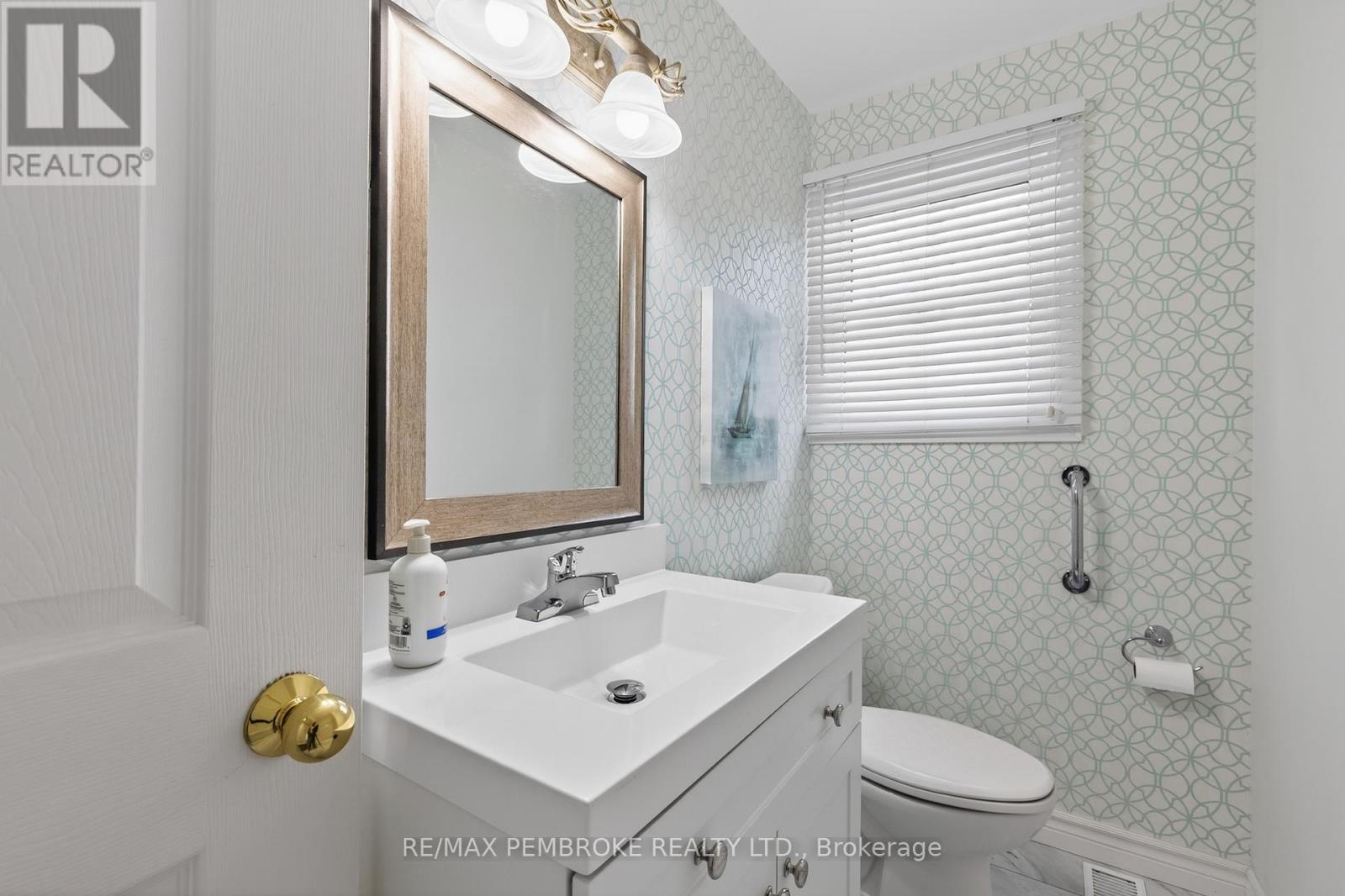 12 Alder Crescent, Deep River, Ontario  K0J 1P0 - Photo 31 - X13047572