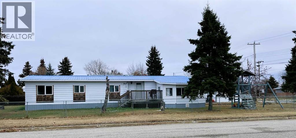 4521 50 Avenue, Grimshaw, Alberta  T0H 1W0 - Photo 26 - A2297531