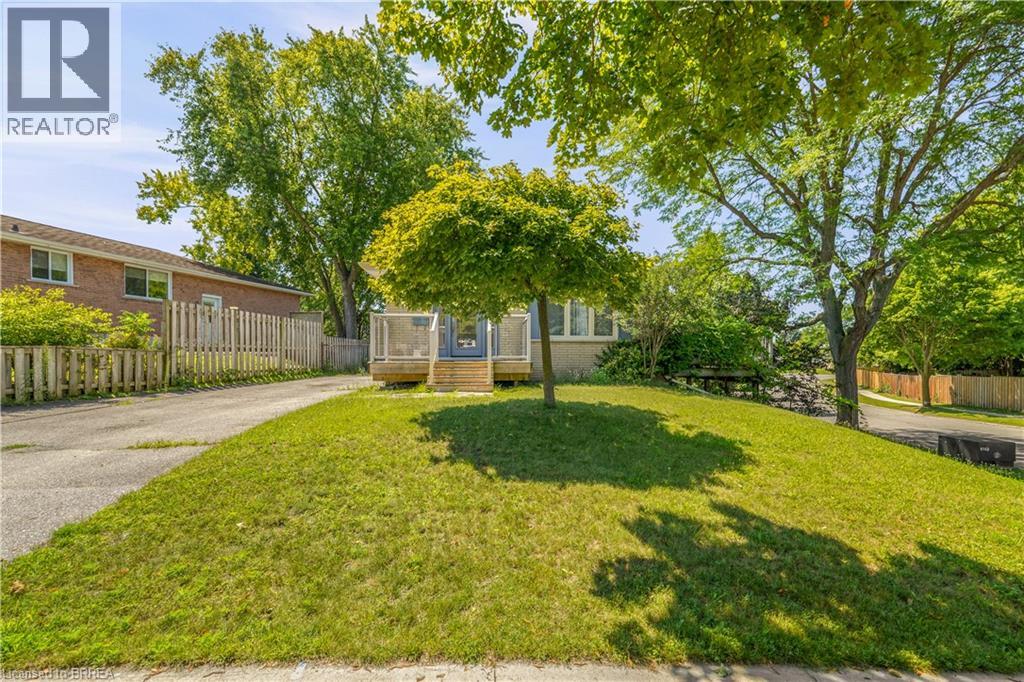 160 Woodlawn Avenue, Brantford, Ontario  N3R 5H4 - Photo 3 - 40854648