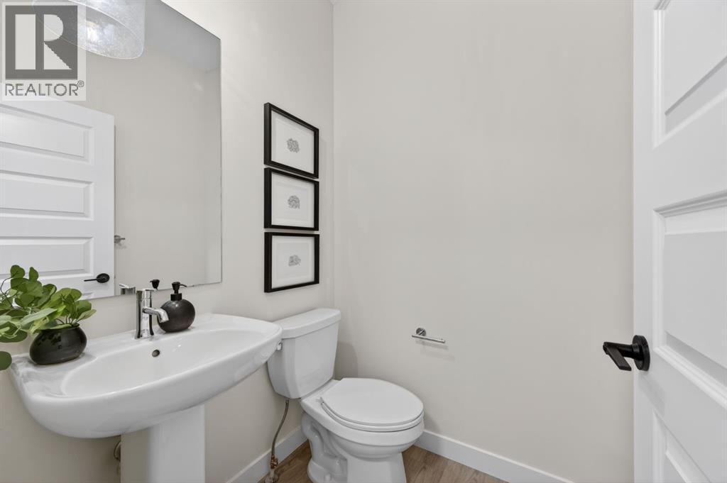 1059 Bayview Crescent, Airdrie, Alberta  T4B 5N8 - Photo 17 - A2314616