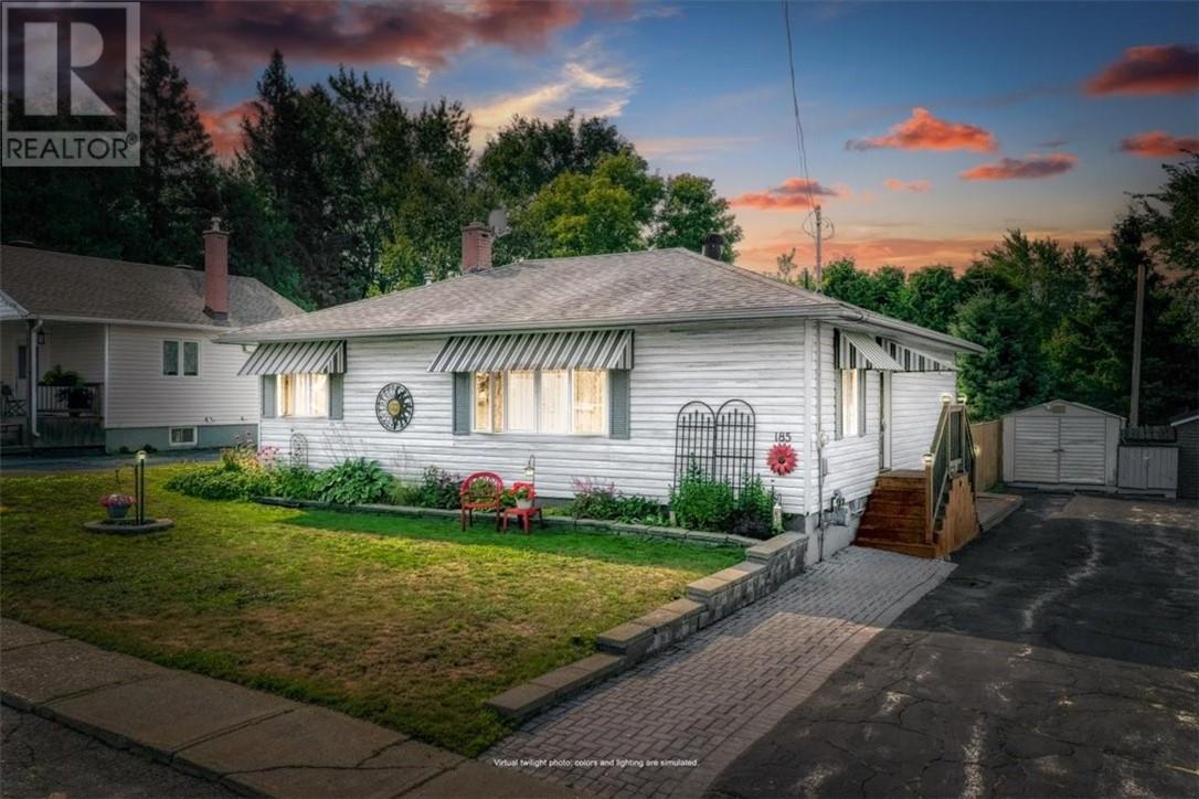 185 Margaret Avenue, Greater Sudbury, Ontario  P3Y 1N1 - Photo 1 - 2129747