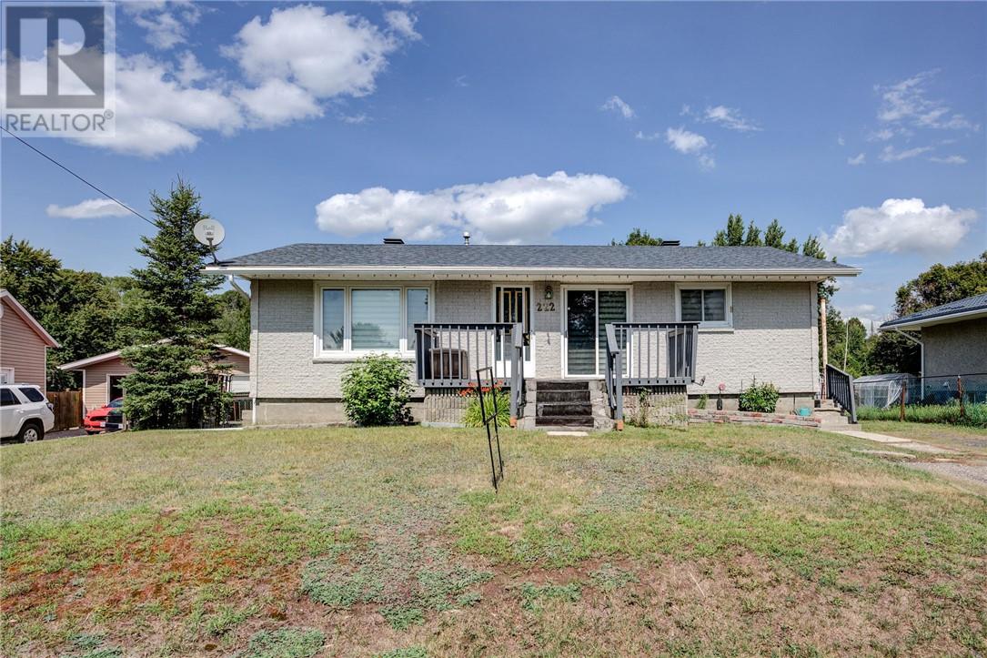 222 Riverside Drive, Dowling, Ontario    - Photo 2 - 2129730