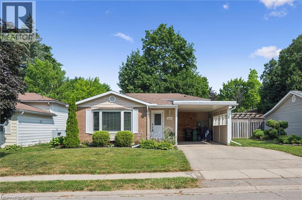 659 Glen Forrest Boulevard, Waterloo, Ontario  N2L 4K4 - Photo 2 - 40854978