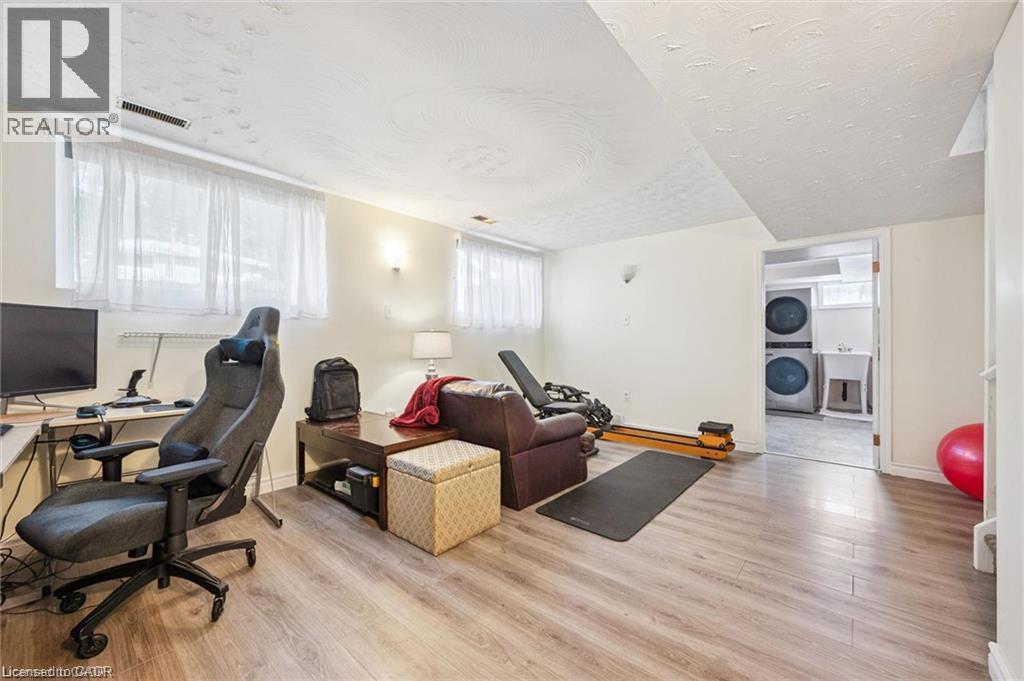 659 Glen Forrest Boulevard, Waterloo, Ontario  N2L 4K4 - Photo 25 - 40854978