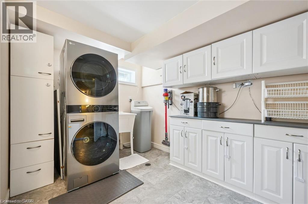 659 Glen Forrest Boulevard, Waterloo, Ontario  N2L 4K4 - Photo 27 - 40854978