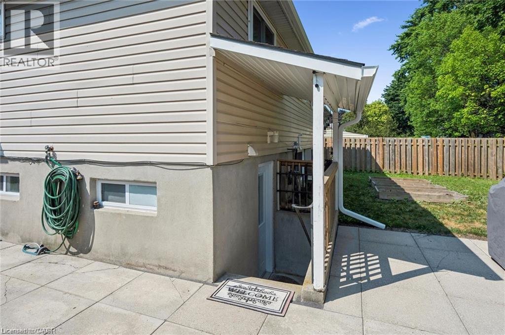 659 Glen Forrest Boulevard, Waterloo, Ontario  N2L 4K4 - Photo 30 - 40854978