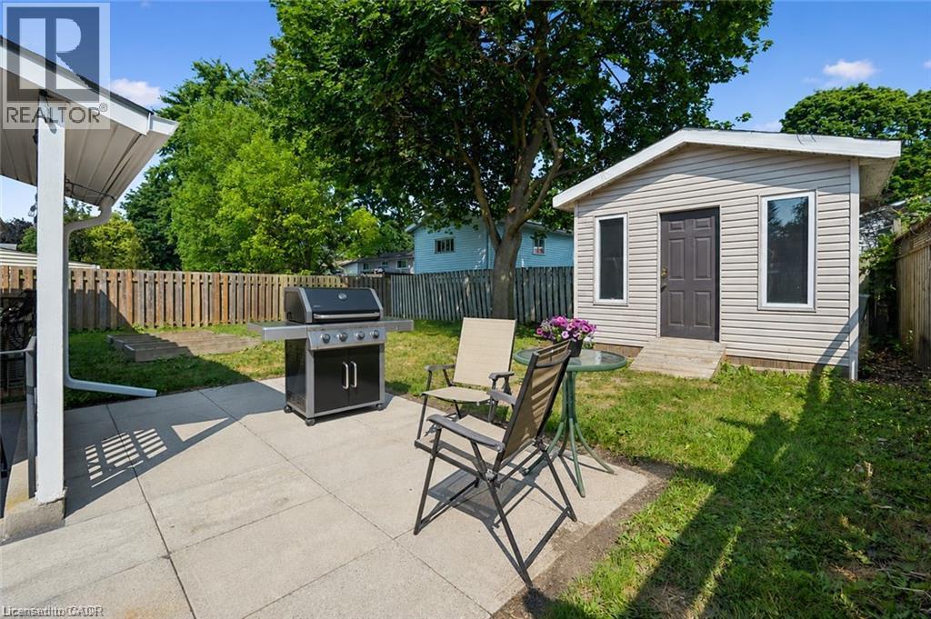 659 Glen Forrest Boulevard, Waterloo, Ontario  N2L 4K4 - Photo 36 - 40854978