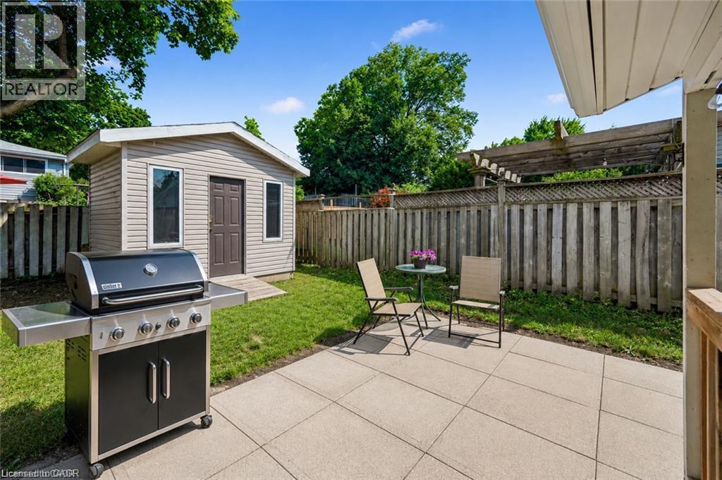 659 Glen Forrest Boulevard, Waterloo, Ontario  N2L 4K4 - Photo 37 - 40854978