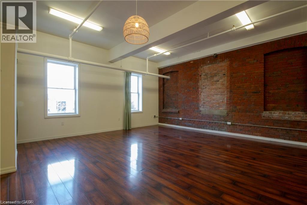 15 Wellington Street N Unit# 201, Hamilton, Ontario  L8R 1M7 - Photo 12 - 40854968