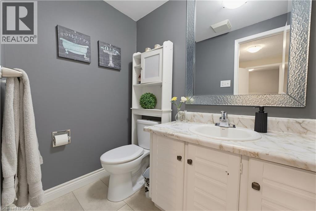 48 Guerin Avenue, Kitchener, Ontario  N2A 1S8 - Photo 17 - 40854870