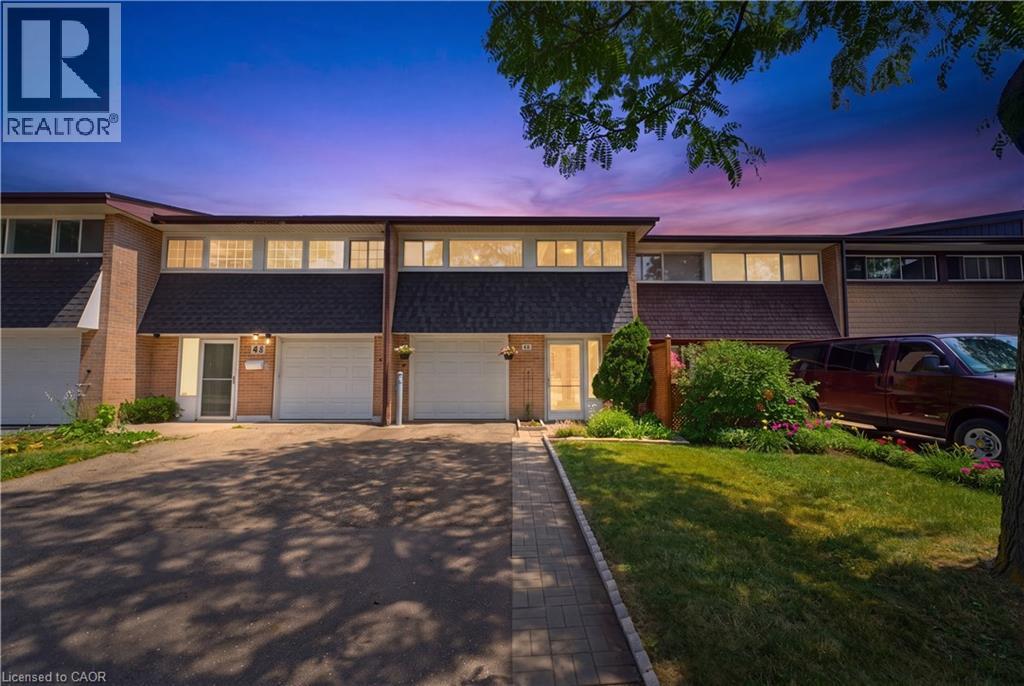 48 Guerin Avenue, Kitchener, Ontario  N2A 1S8 - Photo 2 - 40854870