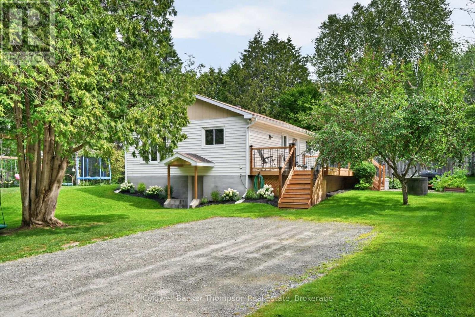 15 Orr Road, Huntsville, Ontario  P0B 1M0 - Photo 3 - X13662270