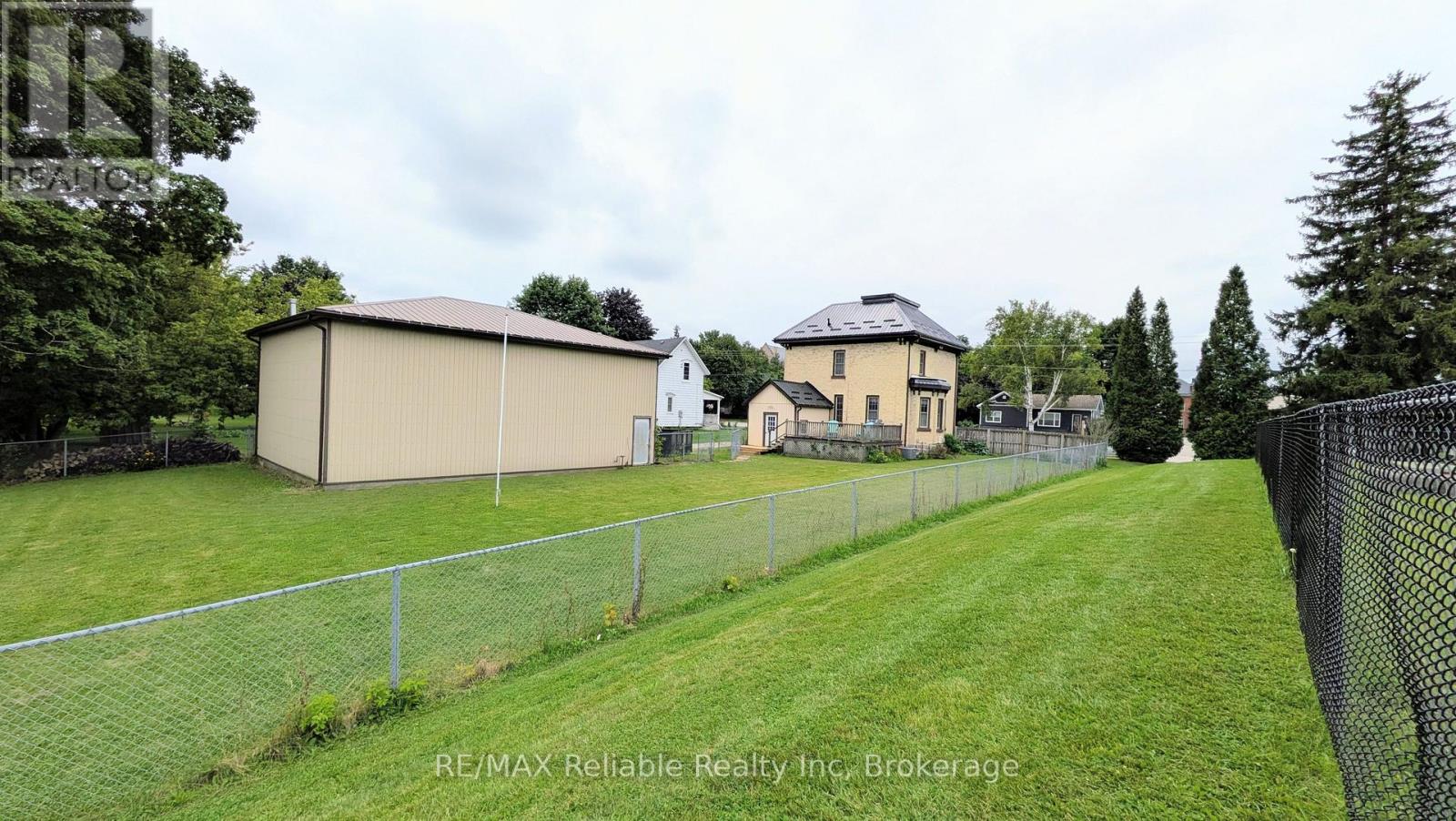 33 Princess Street E, Central Huron, Ontario  N0M 1L0 - Photo 40 - X13662408