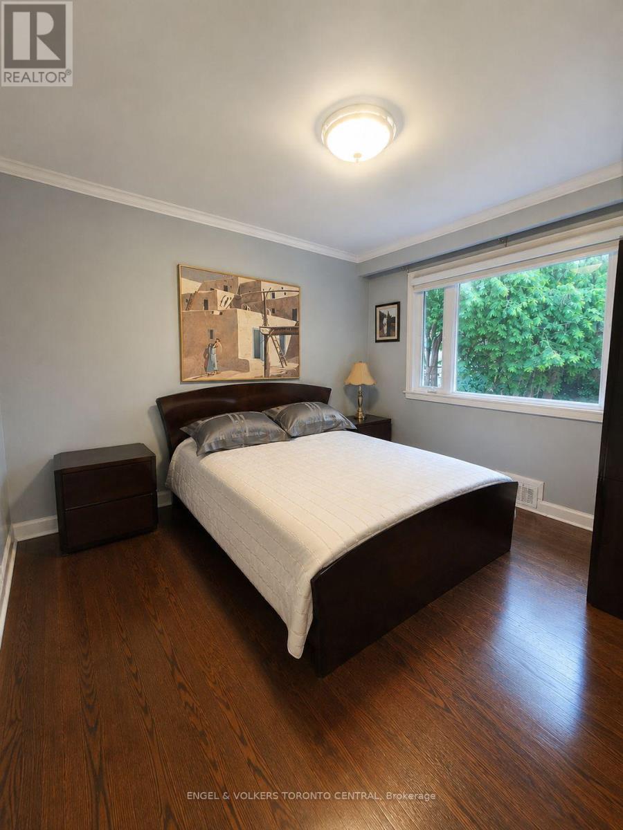 2424 Bayview Avenue, Toronto, Ontario  M2L 1A3 - Photo 16 - C13662094