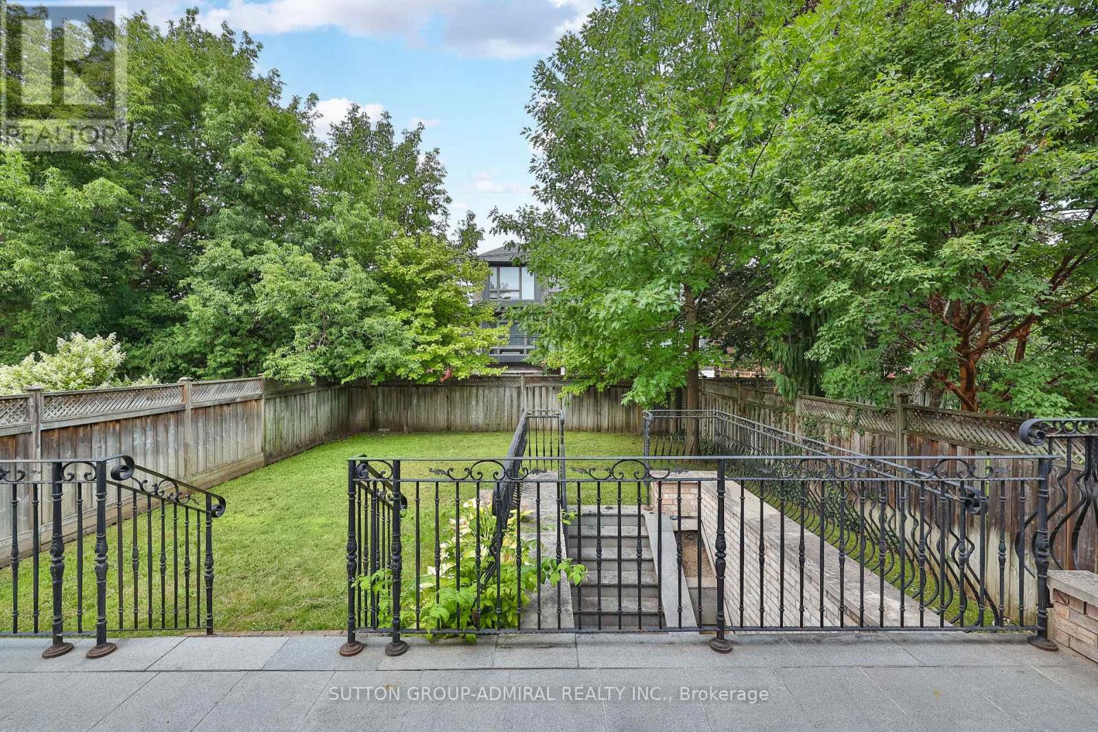 216 Haddington Avenue, Toronto, Ontario  M5M 2P8 - Photo 49 - C13662242