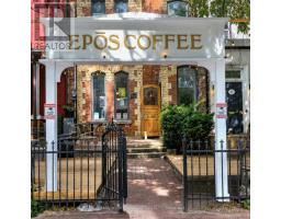 290 GERRARD STREET E, Toronto, Ontario