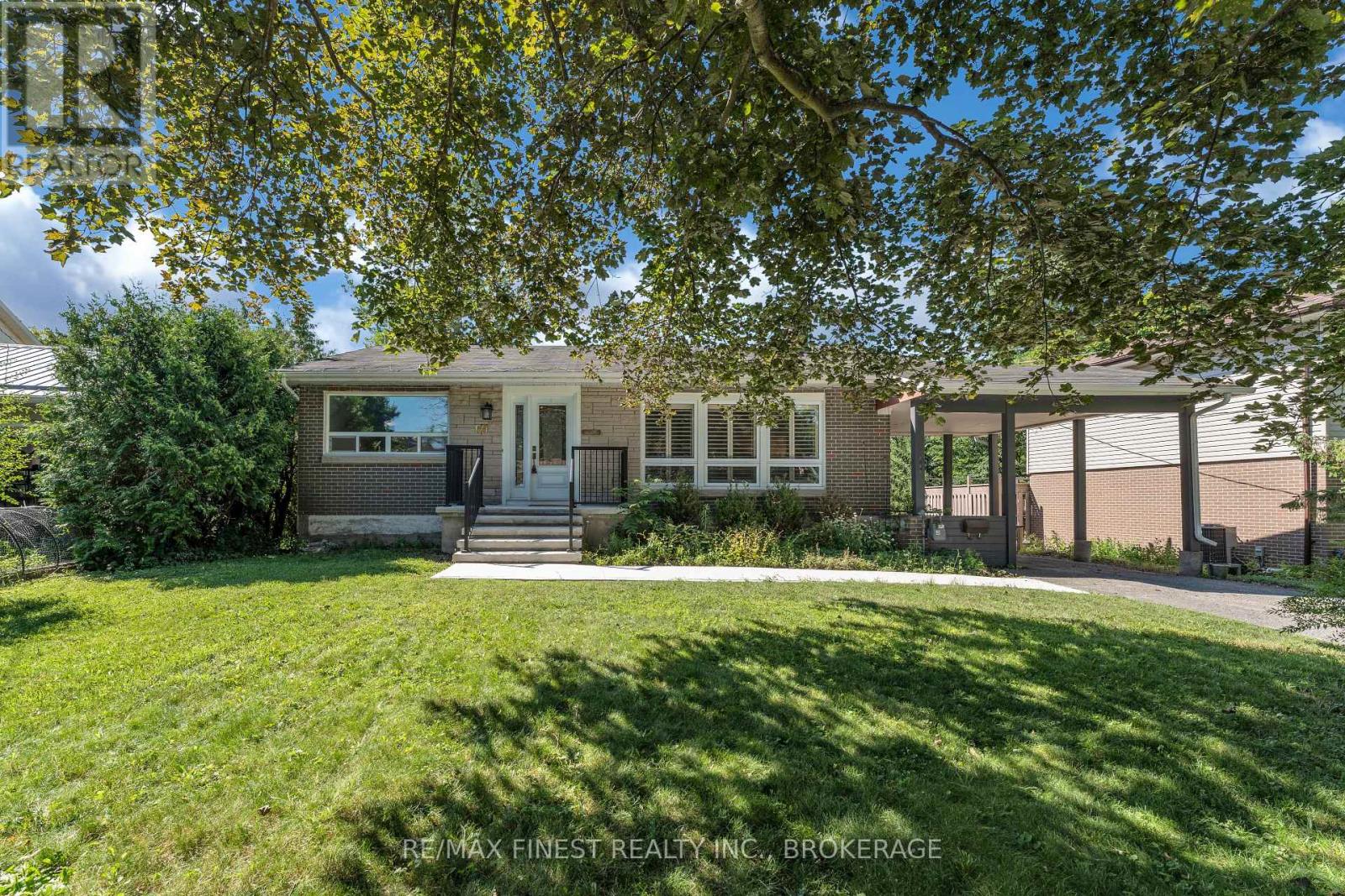 60 Sherwood Drive, Kingston, Ontario  K7M 2E3 - Photo 2 - X13662402