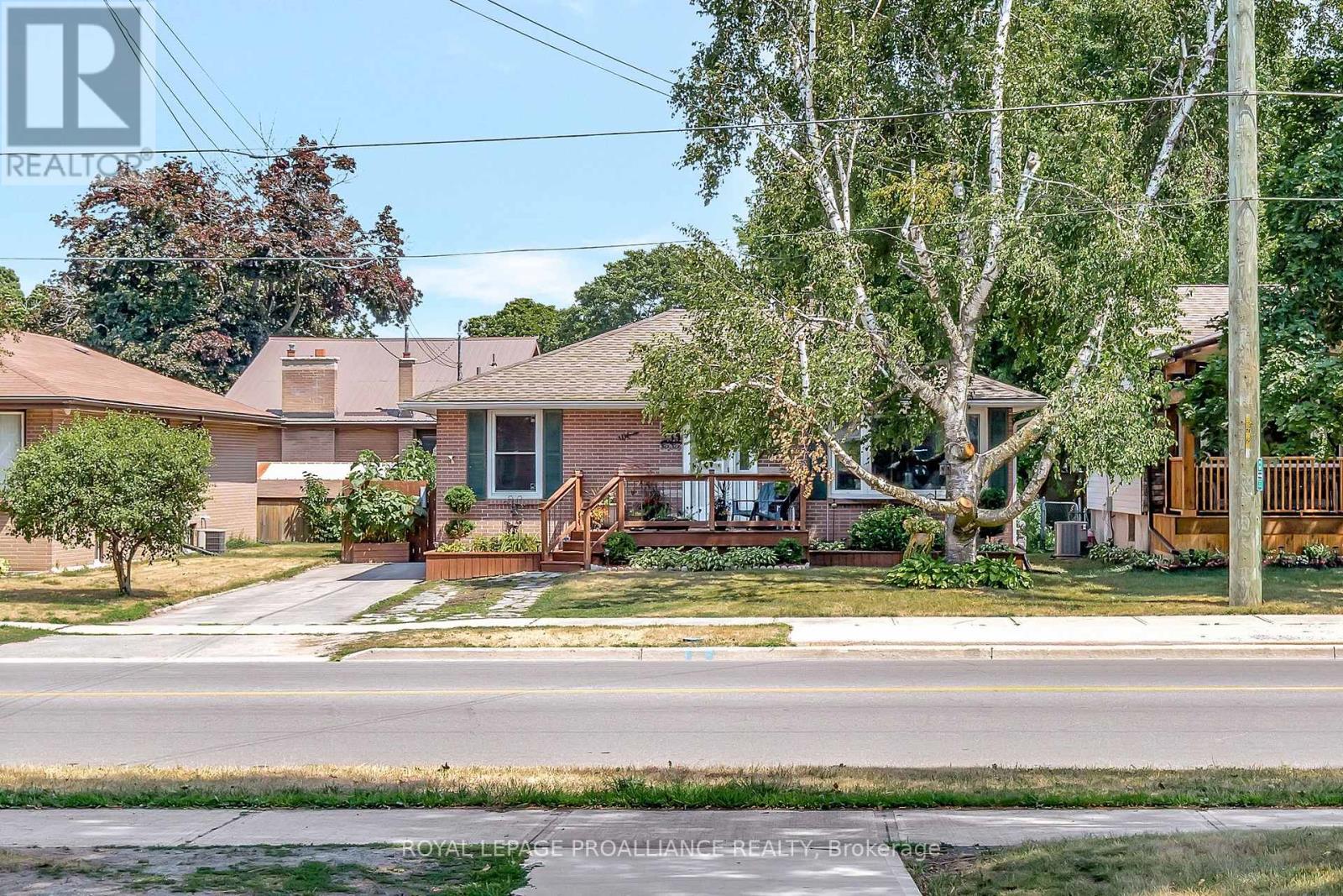235 Farley Avenue, Belleville, Ontario  K8N 4L7 - Photo 2 - X13662368